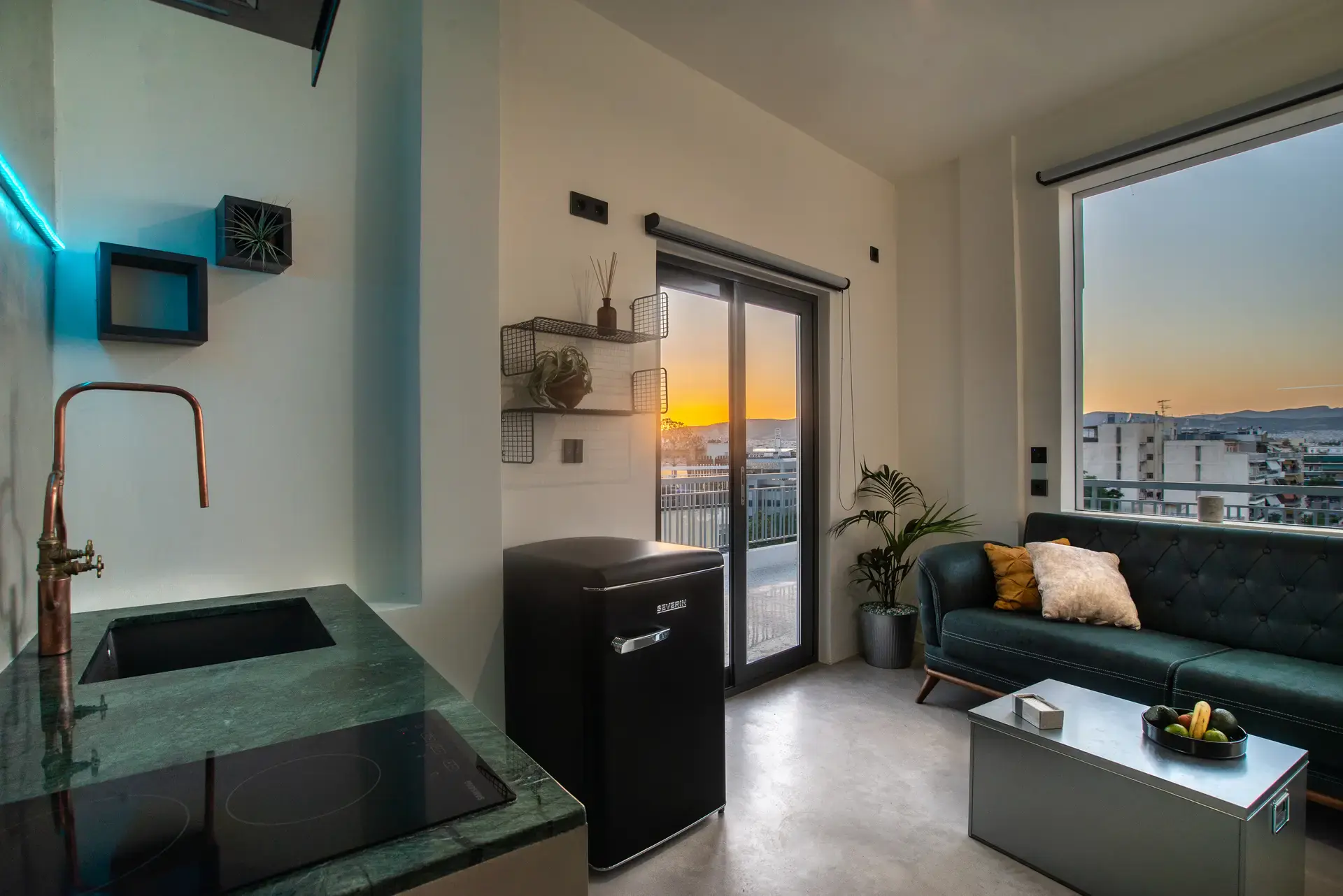 ACROPOLIS VIEW PENTHOUSE — photo 6